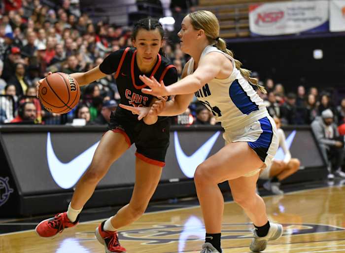 South Medford Clackamas 6A Oregon girls basketball final Taylor Balkom 53